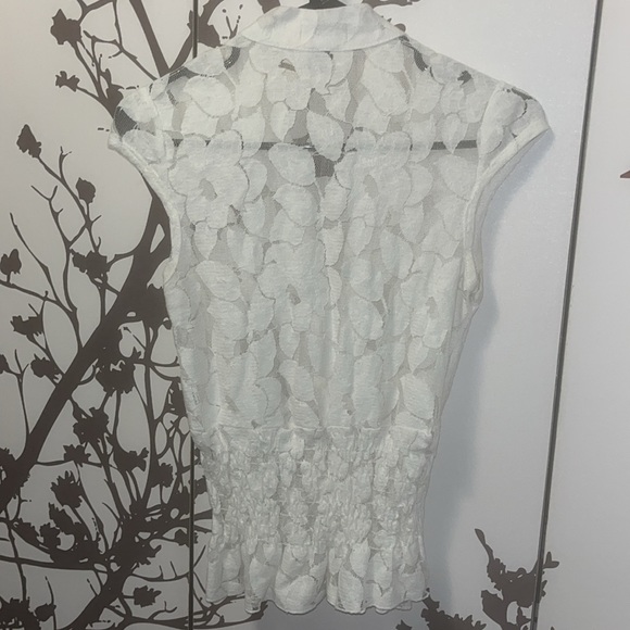 COTTON EXPRESS Women’s Size S Lace White with Diamond Buttons V-Neck Blouse $35 - Picture 8 of 11
